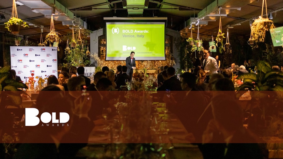 Main image for a BOLD Awards blog about celebrating at the gala dinner ceremony in Lisbon with Portuguese espumante sparkling wine