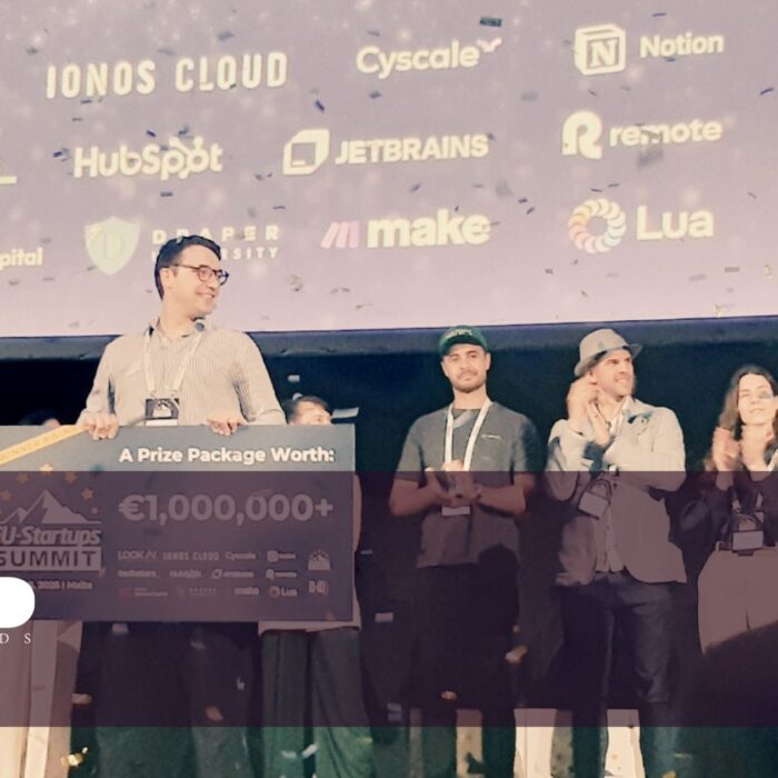 Main image for BOLD Awards blog on a startup pitch competition